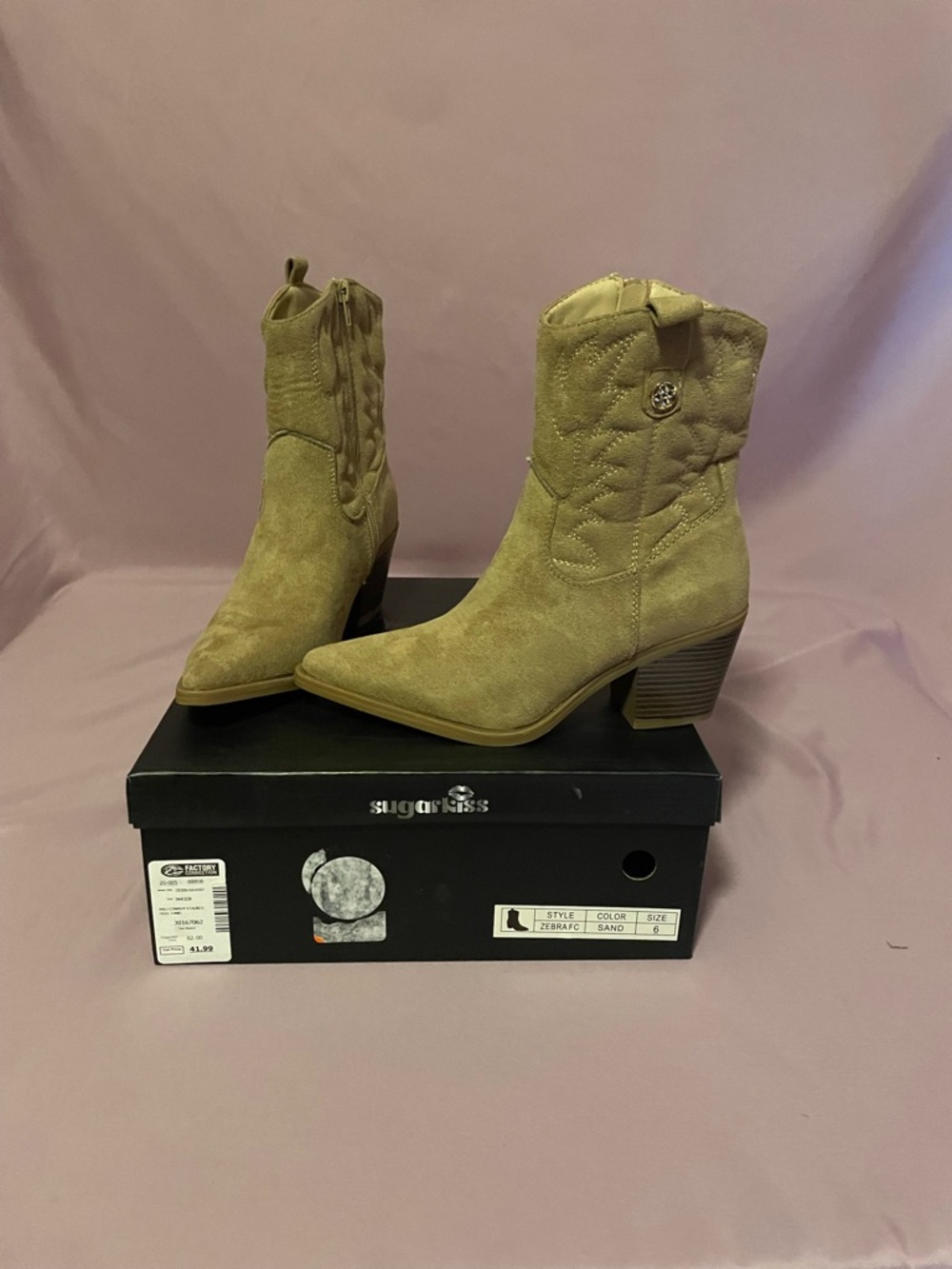 Sugar Sand Suede Western Ankle Boots size 6